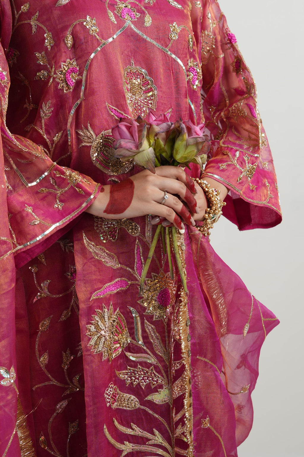 Women's Vintage Embroidered rani Kurta Set