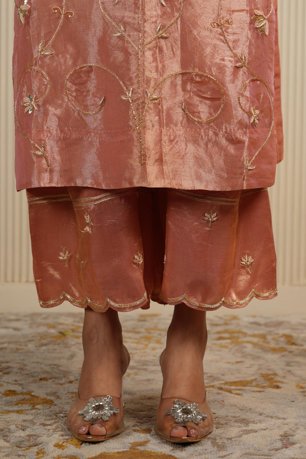 Women's Vintage Embroidered Peach kurta Set