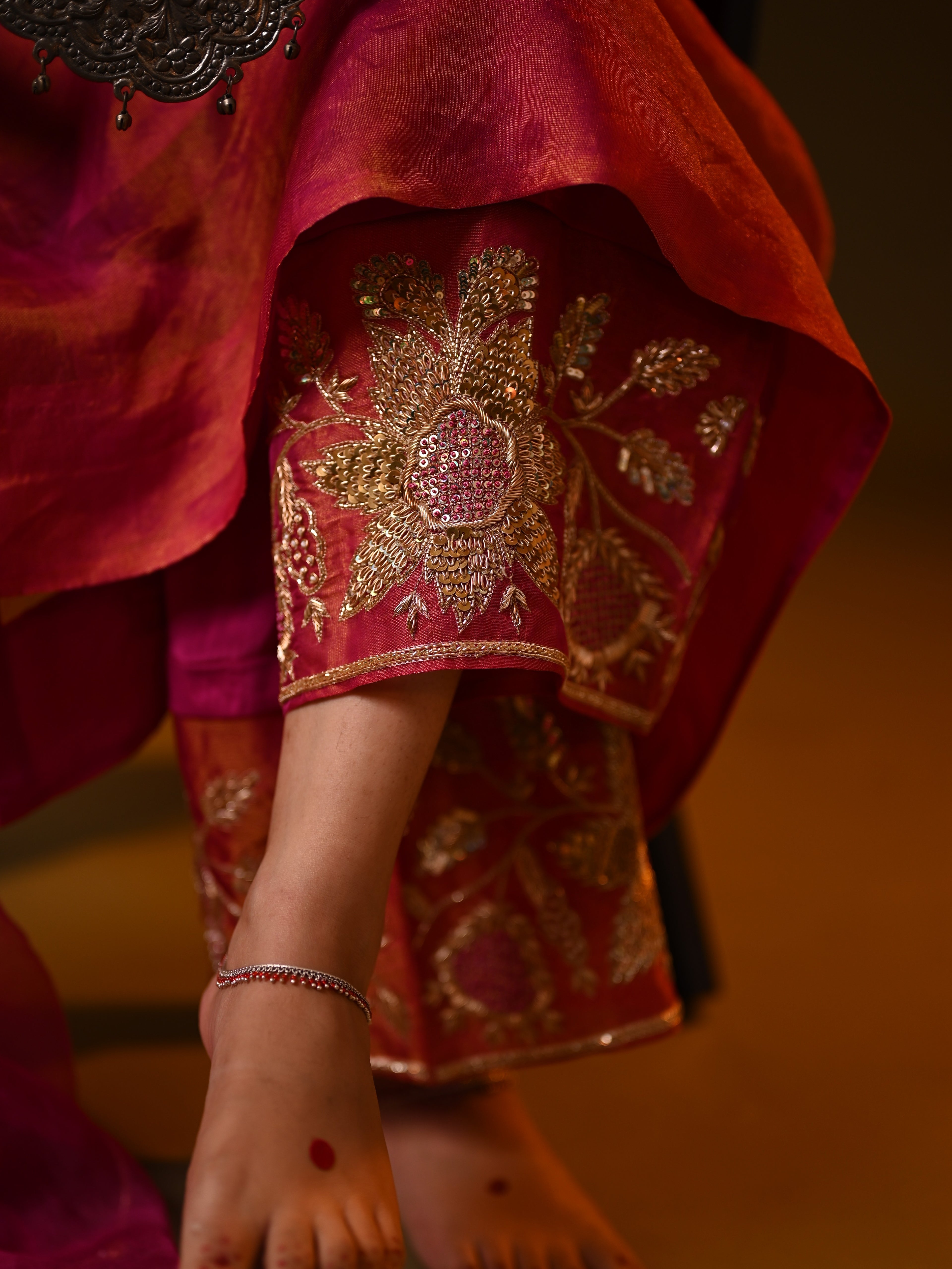 Women's Rani Pink Organza Tissue Kurta Set