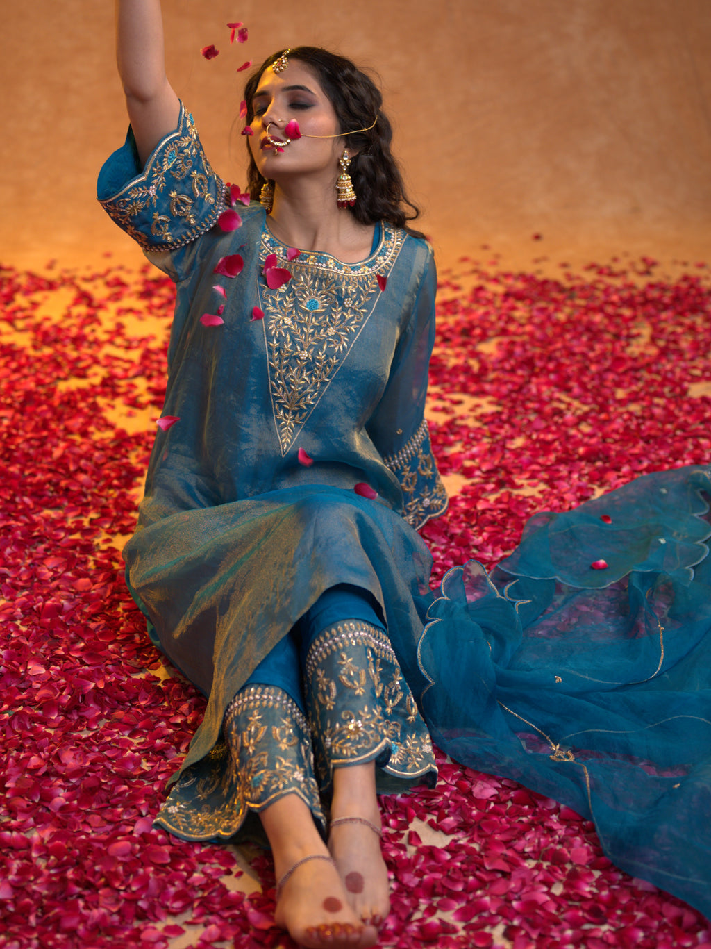 Women's Turquoise Organza Tissue Kurta Set