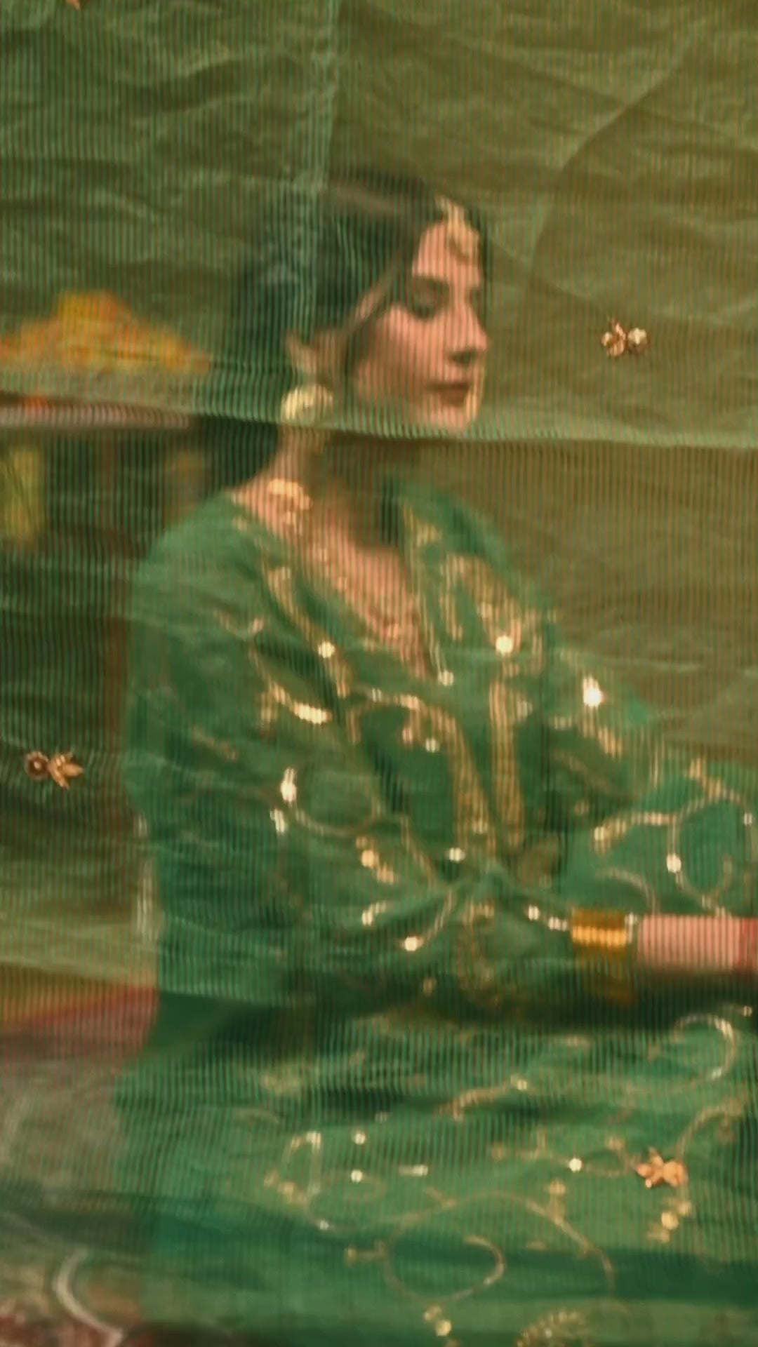 Women's Handcrafted Kora Silk Kurta Set with Mughal Motifs